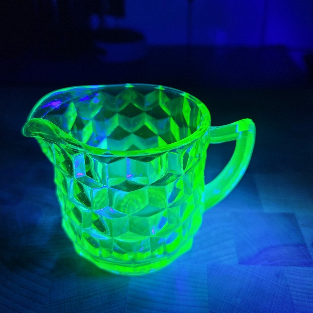 Uranium Glass Depression Glass Pitcher Creamer Cubist Pattern UV Glowing Glass - Picture 4 of 9